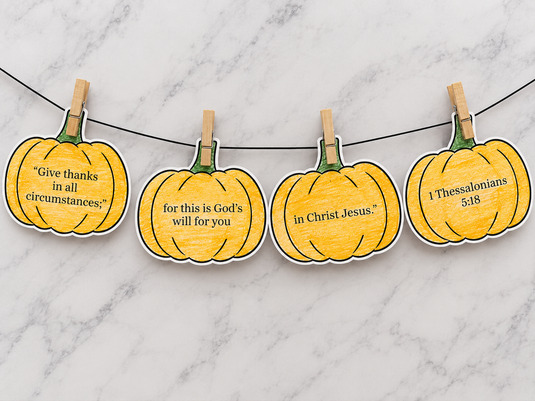 FREE Pumpkin Garland Craft