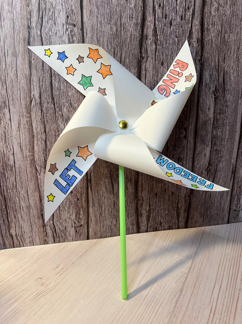 Load image into Gallery viewer, FREE Bible Verse Pinwheel Craft
